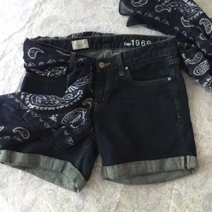 Gap shorts, cuff, 27 waist
